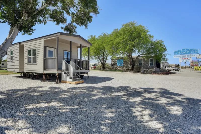 Rosewood elevation and exterior home features