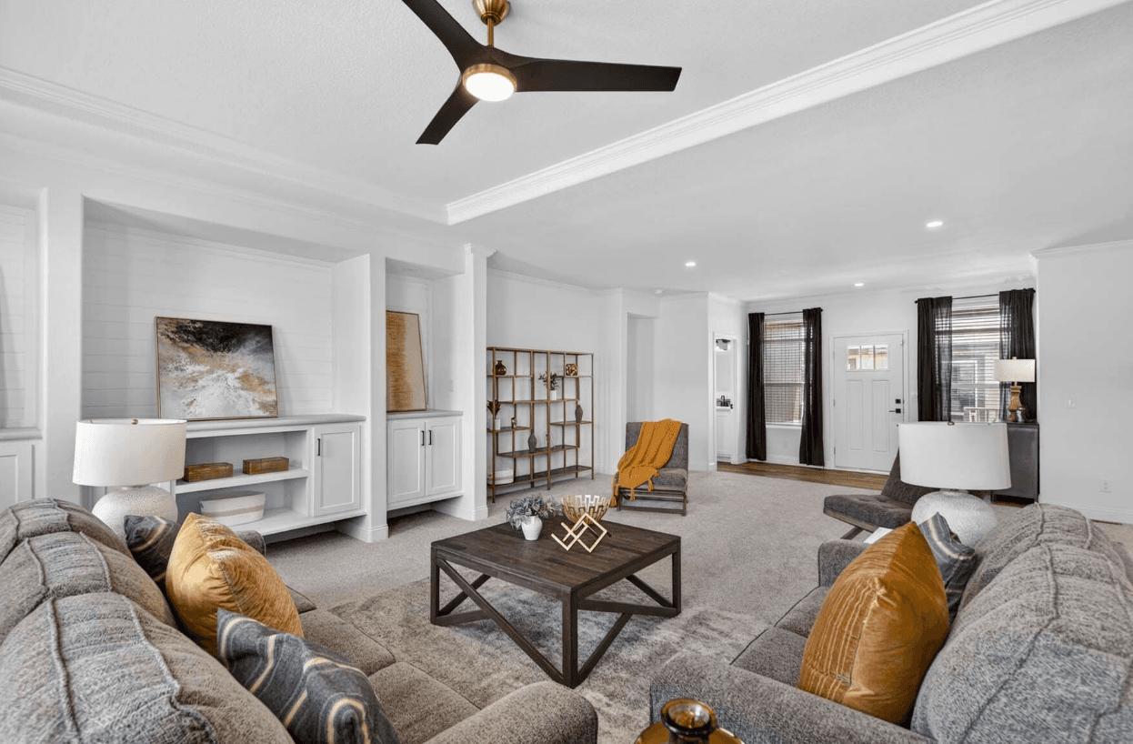 Hacienda interior home features