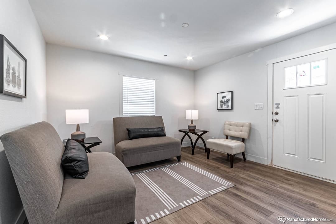 Satisfaction interior home features