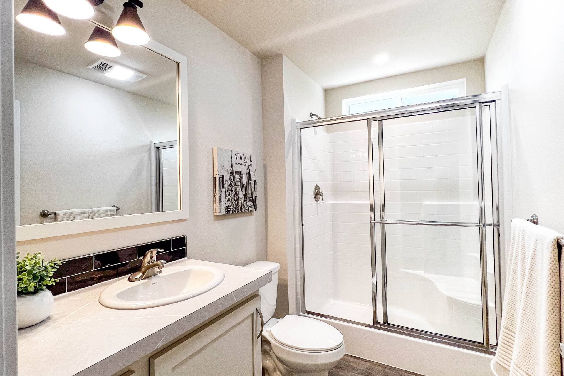 The cabana bathroom home features