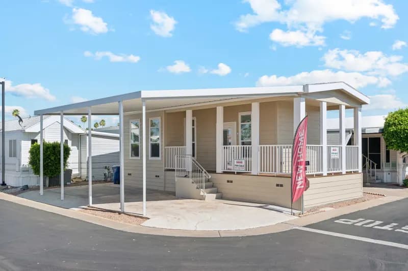 Flagstaff elevation and exterior home features