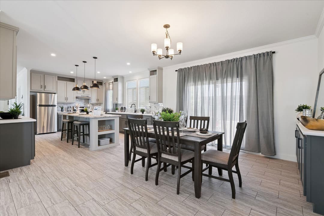 Magnolia  interior home features