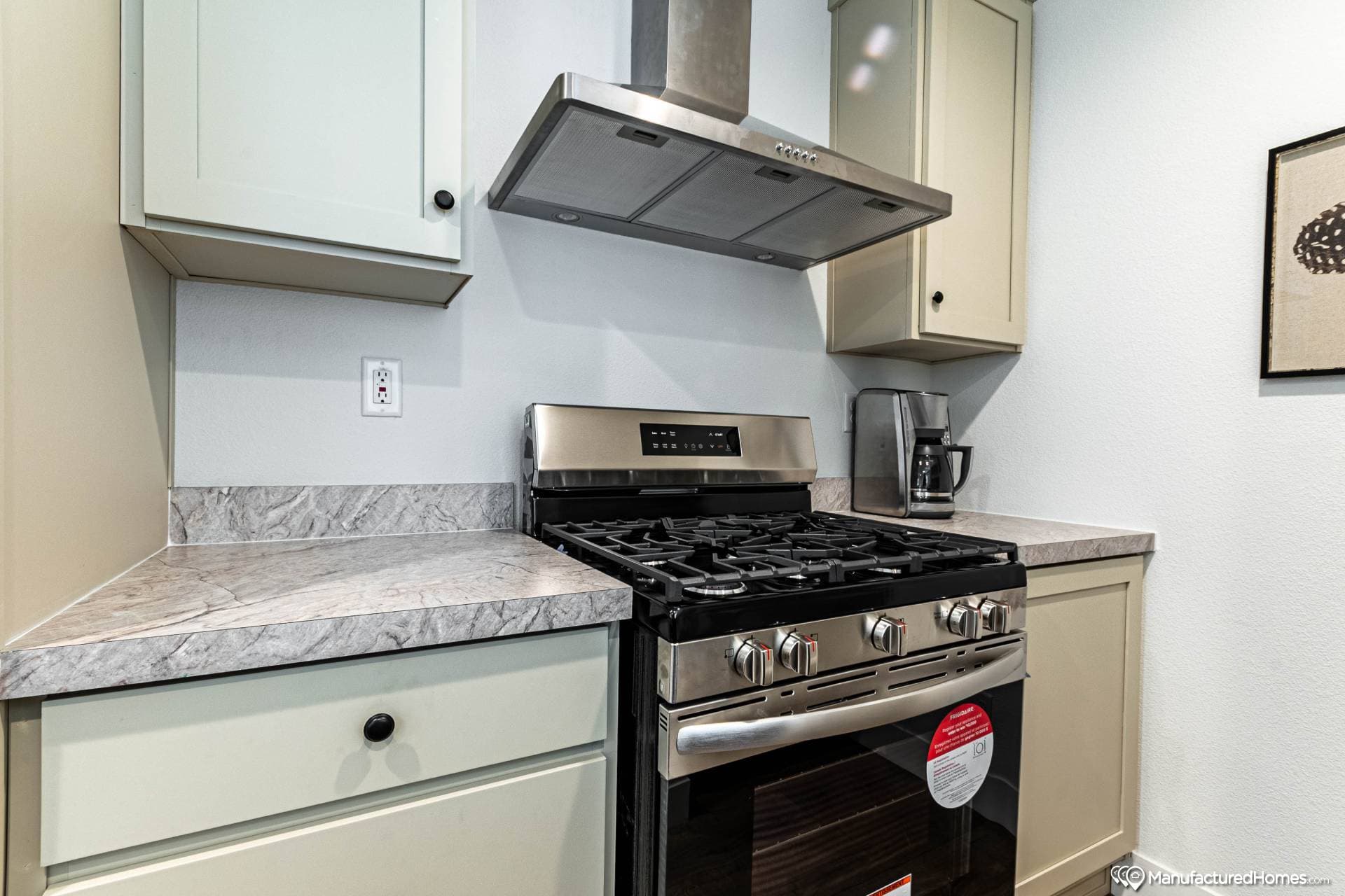 Satisfaction kitchen home features